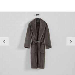 Pottery Barn Gray Plush Robe